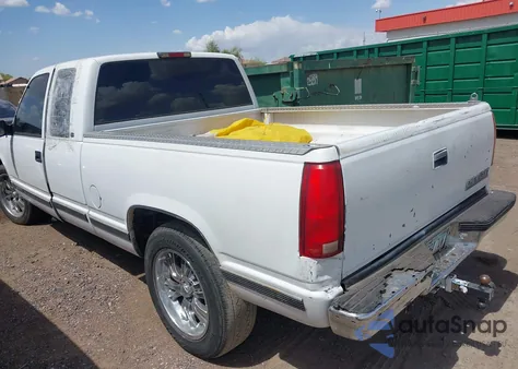 1998 Chevrolet Gmt-400 C1500 z USA, uszkodzony, nr VIN 2GCEC19M5W1270556